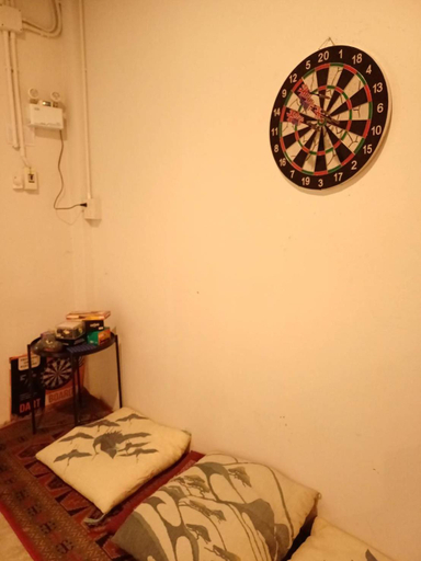 Bedroom 2, Amsterdamned, Phra Khanong