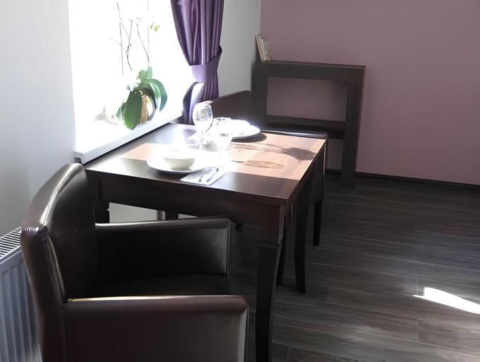 Others 5, Hostel Wratislavia PO, Środa Śląska