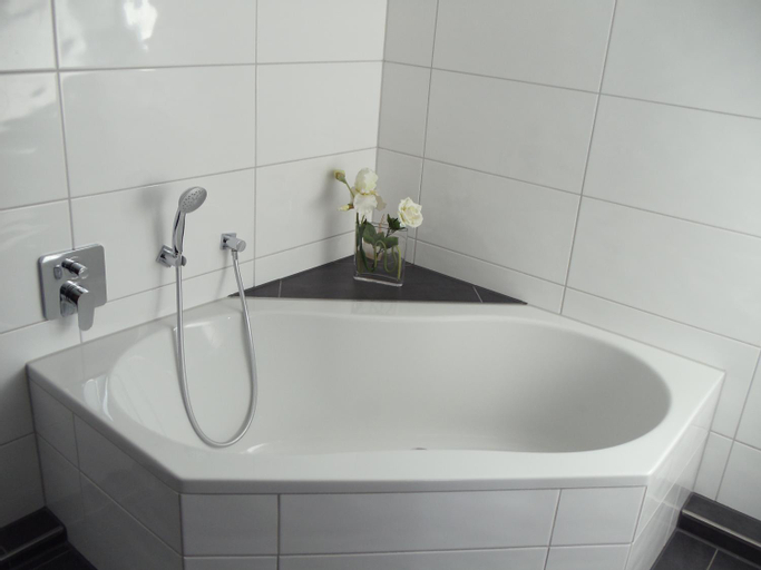 Bathroom 5