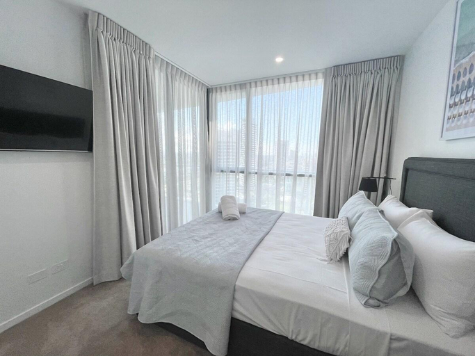 Bedroom 3, New Broadbeach Luxury 20th floor, Gold Coast