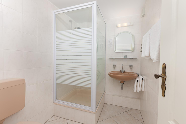 Bathroom 5