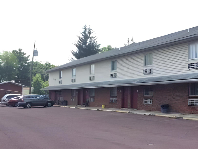 Exterior & Views 5, Knights Inn Center Valley, Lehigh