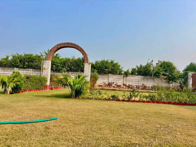 Others 5, Royal stay farm house , Gurgaon