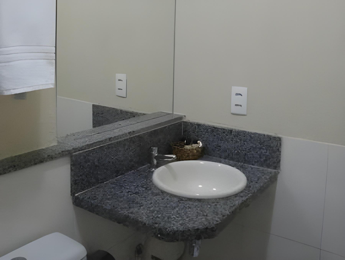 Bathroom 4, Jalapao Hotel, Palmas