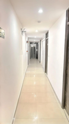 Others 4, Airport Hotel Platinum, Delhi
