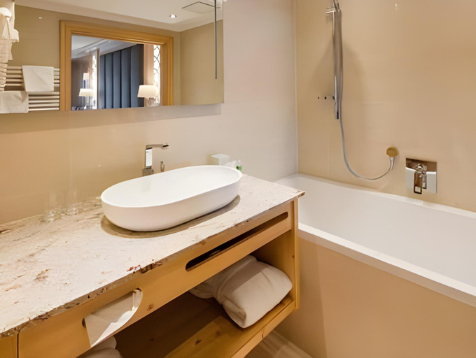 Bathroom 4, Gourmet & Wine Hotel Austria - 4 Sterne superior, Imst