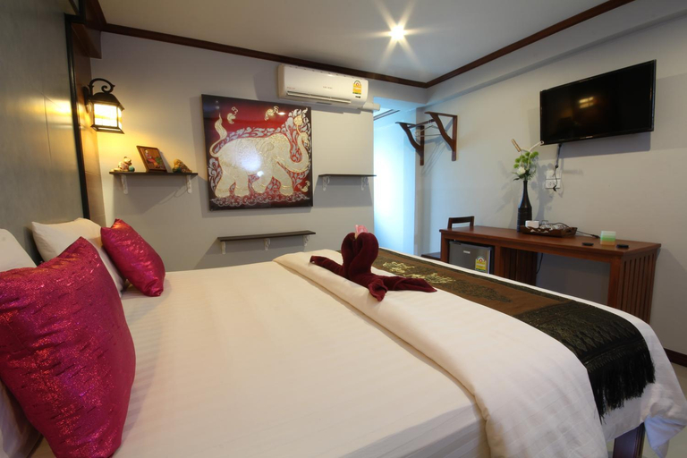 Bedroom 6