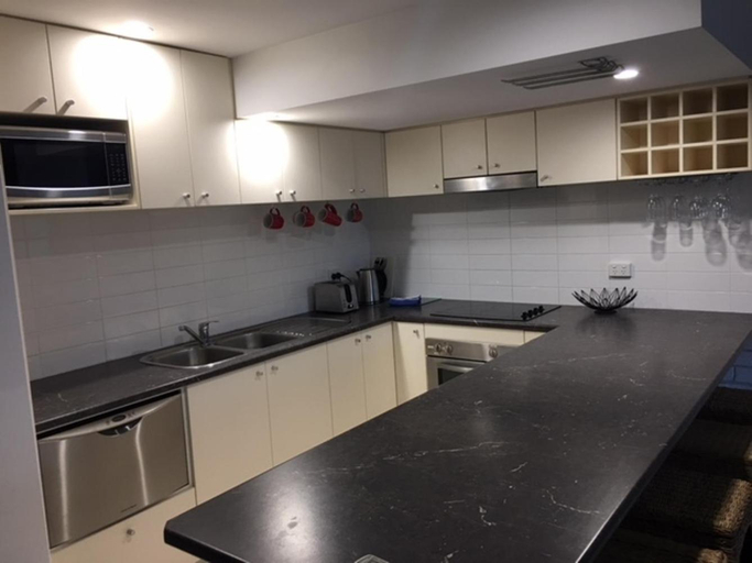 Merrima Court Holiday Apartments, Caloundra - Caloundra S.