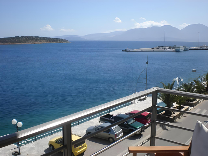 Others 3, Perla Apartments, Crete