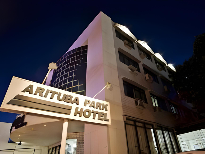 Exterior 1