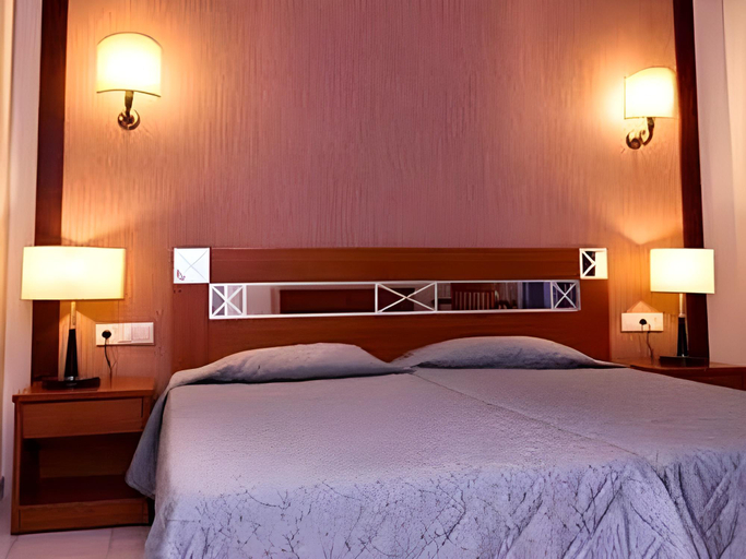 Bedroom 3, Gaia Royal Hotel, South Aegean