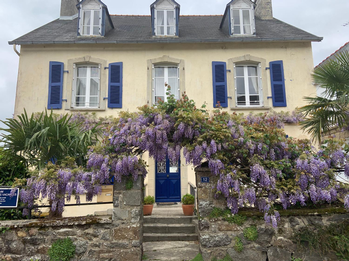 St Guenole Apartments, Finistère
