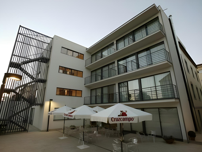 Others 3, Hotel Jose Alberto, Viseu