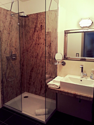 Bathroom 3, Hotel Paul Otto, Görlitz