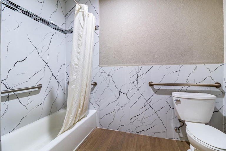 Bathroom 5