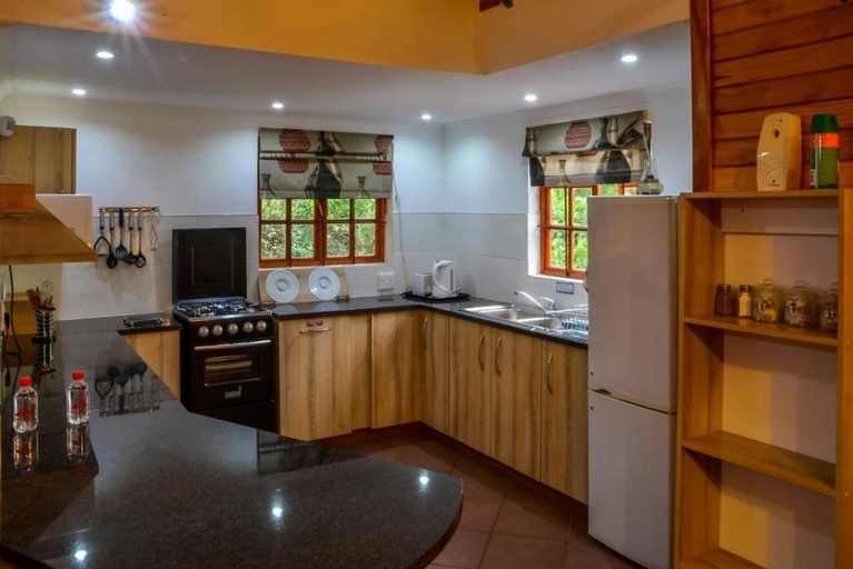 Food & Drinks 4, Stone Hill Pet Friendly Self Catering, West Rand
