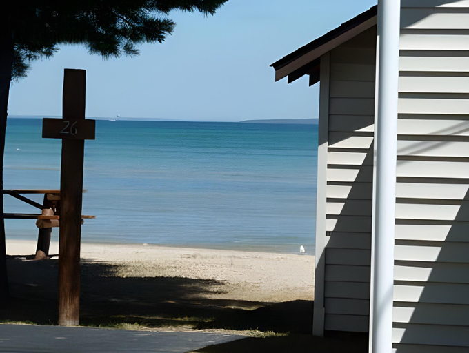 Others 5, Beach House Lakeside Cottages, Cheboygan