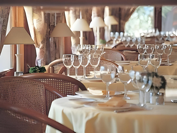 Food & Drinks 3, Hotel des Pins, Gironde