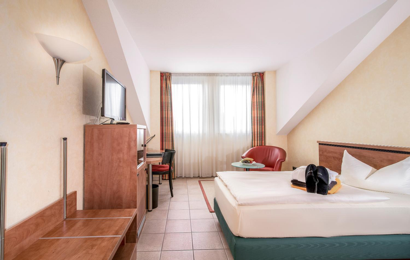 Bedroom 5