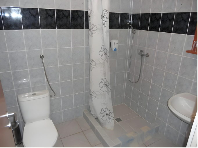 Bathroom 2, Penzion Kaplna, Senec