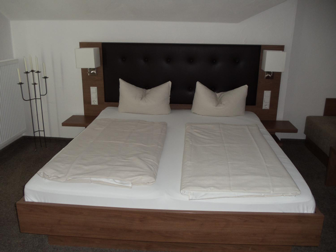 Bedroom 11
