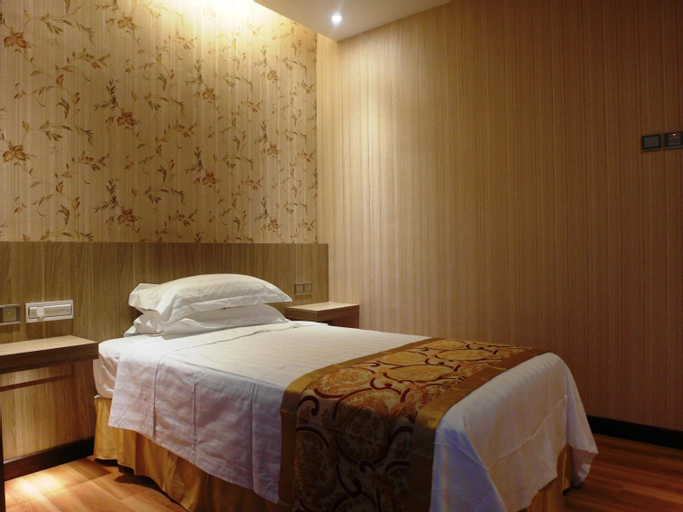 Bedroom 17