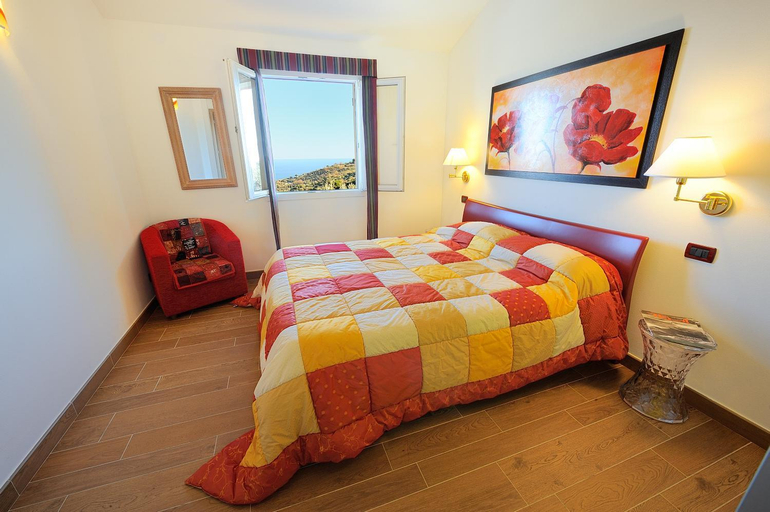Bedroom 12