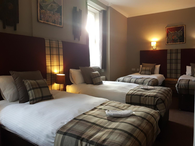 Bedroom 2, Fairburn Hotel, East Ayrshire