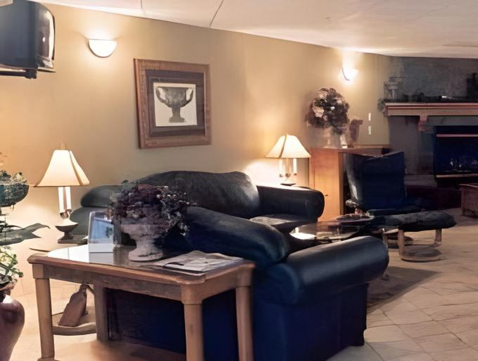 Public Area 2, Stonebridge Hotel Dawson Creek, Peace River