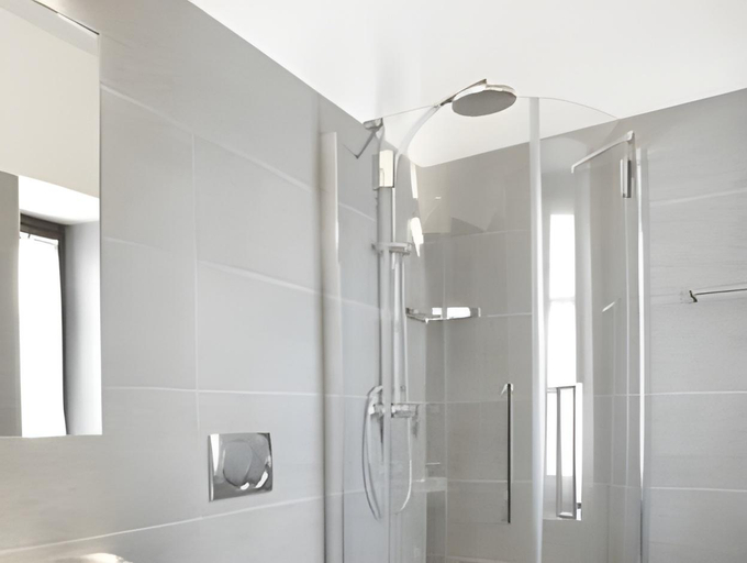 Bathroom 3, Le Torri - Castiglione Falletto, Cuneo