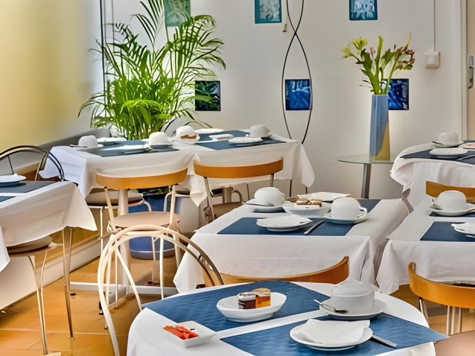 Food & Drinks 5, ATH hotel Athenee, Alpes-Maritimes