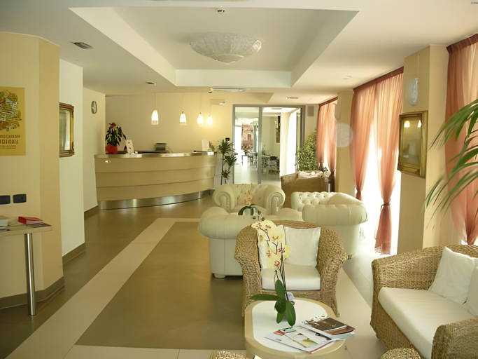 Public Area 4, Hotel Oasi Wellness & Spa, Trento