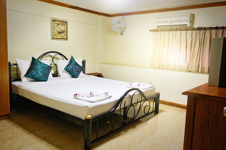 Bedroom 11