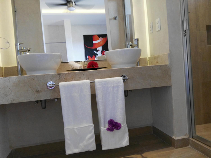 Bathroom 3