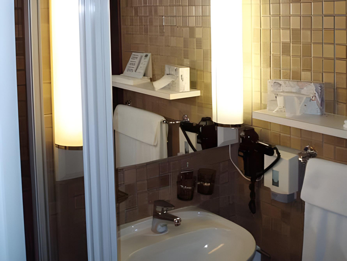 Bathroom 3, SEELANDHOTEL Weisses Kreuz, Aarberg