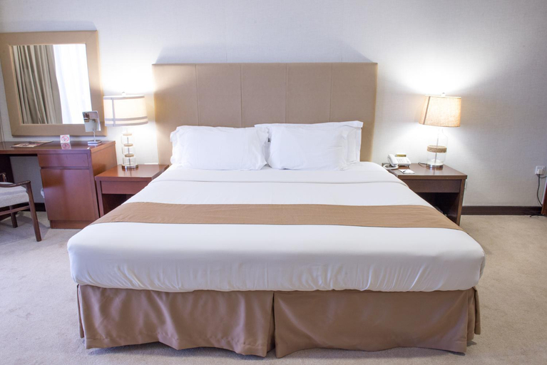 Others 3, Al Qurum Resort, Muttrah