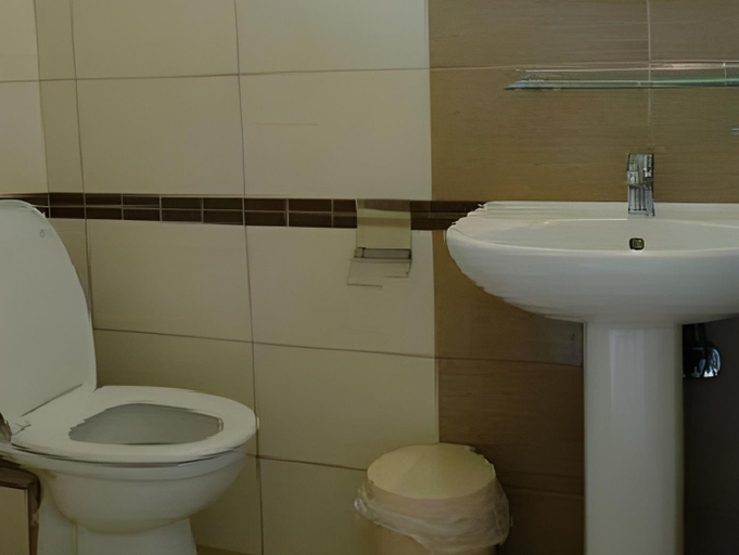 Bathroom 4, Hotel Zeus, Central Macedonia
