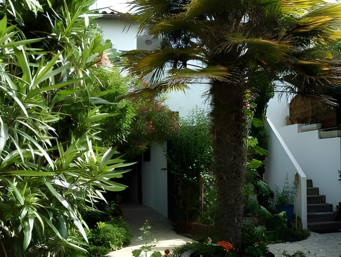 Logis Hotel Les Bleuets, Charente-Maritime