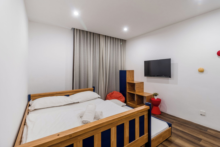 Bedroom 8