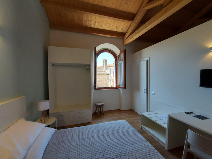 Others 4, Casa Fadda, Cagliari