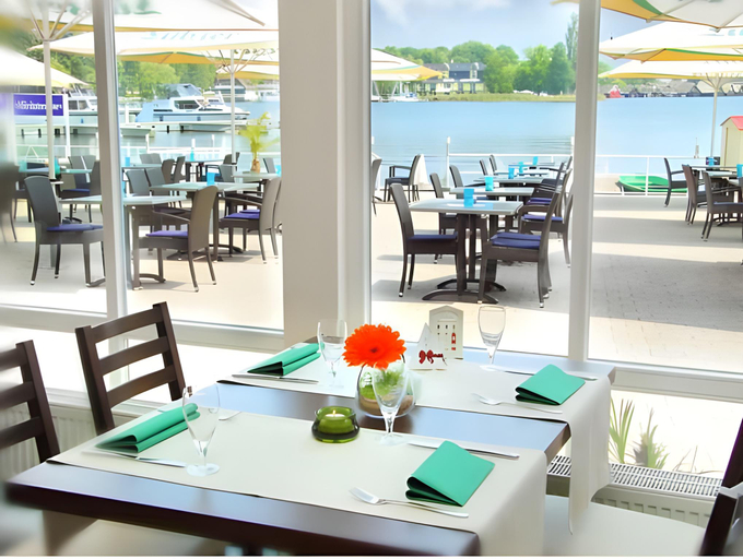 Food & Drinks 5, Hotel Restaurant Muritzterrasse, Mecklenburgische Seenplatte