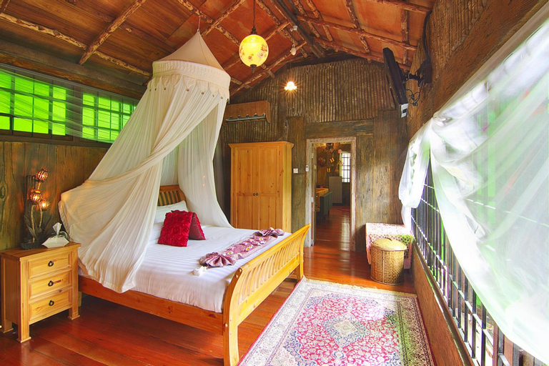 Bedroom 8