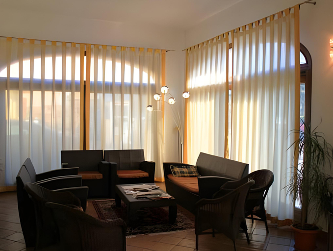 Public Area 2, La Vela, Mantua
