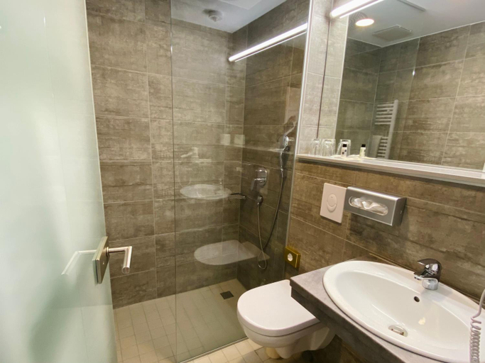 Bathroom 5, Meister BAR HOTEL Frankenwald, Hof
