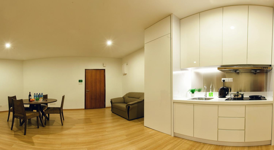 Dining Room 4