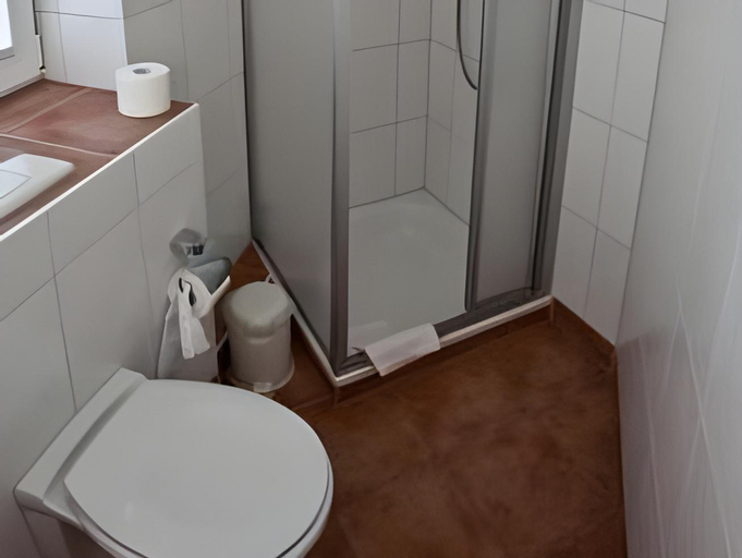 Bedroom 4, Hotel Manu, Paderborn