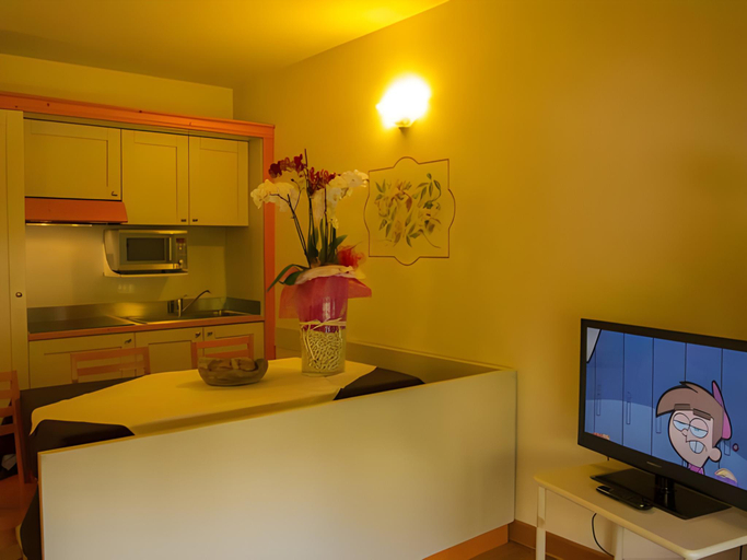 Others 4, Residence Club Ponte Di Legno, Brescia