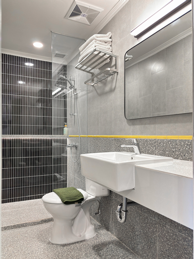 Bathroom 5