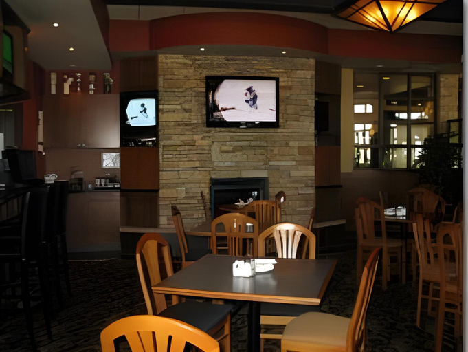 Food & Drinks 4, Walking Eagle Inn & Lodge, Division No. 9