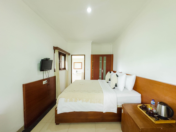 Bedroom 12